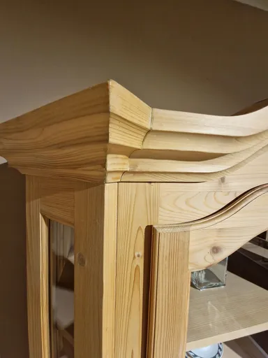 Schrank Tüssling